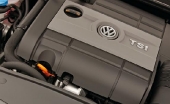 DB2011AU00782