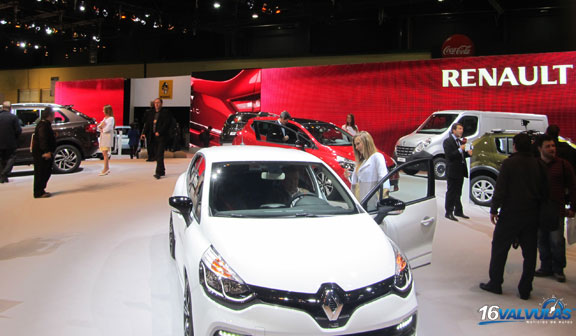 El Stand de Renault en el 6º Salón Internacional del Automóvil Buenos Aires