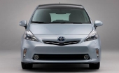 toyota-prius-v-2