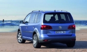 Volkswagen Cross Touran 2011