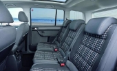 Volkswagen Cross Touran 2011