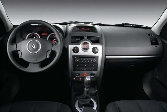 Renault Megane II in Black