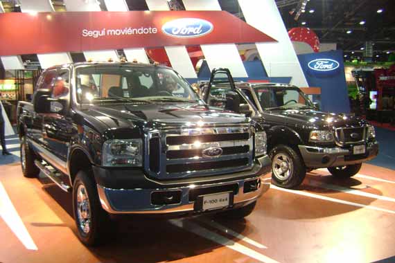 stand ford 122 exposicion rural