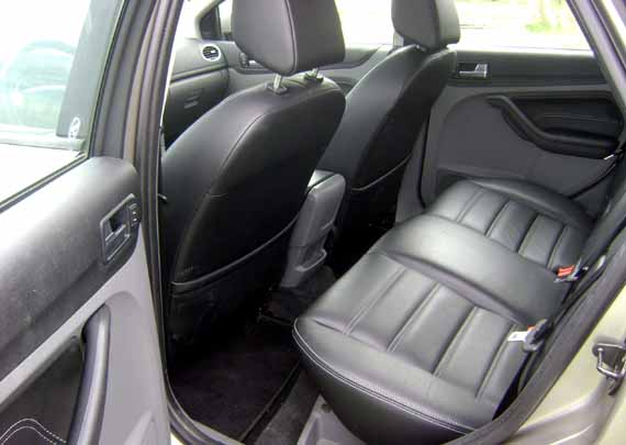 Desmontar interior puerta ford focus #6
