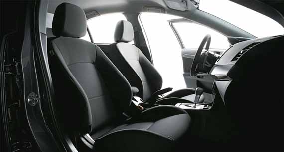 Mitsubishi Lancer interior