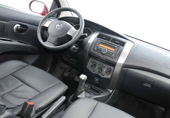 Nissan Livina X-Gear