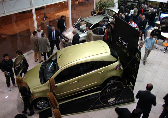 Presentacion del Chevrolet Agile en Concesionarios Chevrolet