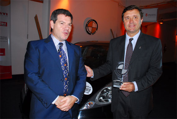 Premio Honda Fit auto más seguro del 2009