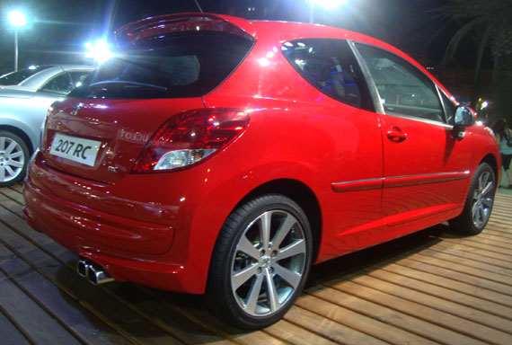 Restyiling Peugeot 207 RC