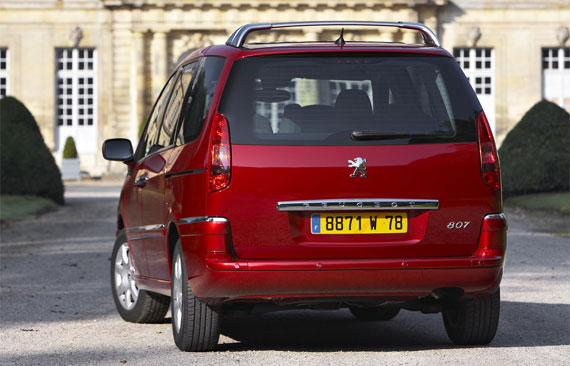 Peugeot 807