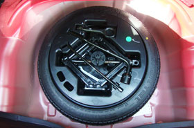 Test Drive Hyundai i10