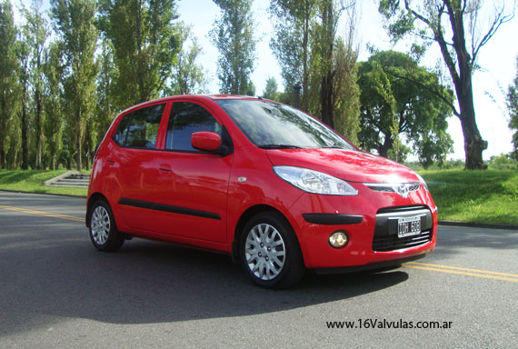 Test Drive Hyundai i10