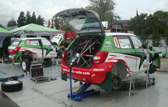 Skoda-999