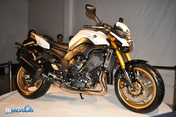 FZ8-002