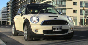 Mini Cooper S Hot