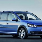 Volkswagen Cross Touran 2011