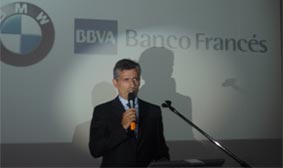 BMW Group de Argentina y BBVA Banco Frances firman una alianza para el otorgamiento de creditos