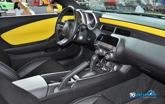 Chevrolet Camaro SS