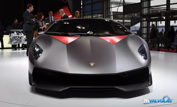 Lamborghini Sesto Elemento