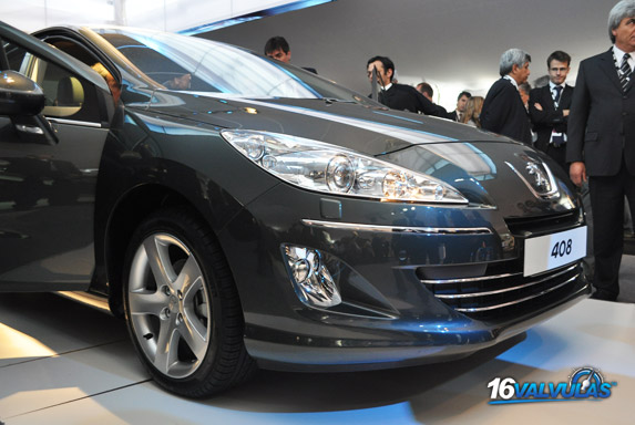 Lanzamiento Industrial del Peugeot 408
