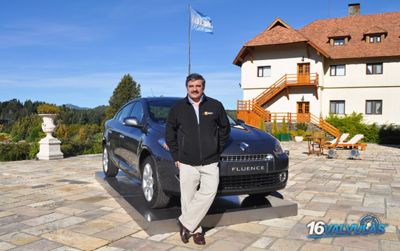 Renault-Fluence-011