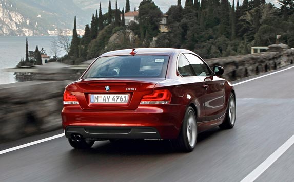 BMW-Serie1-Coupe-2011-atras Nuevo BMW Serie 1