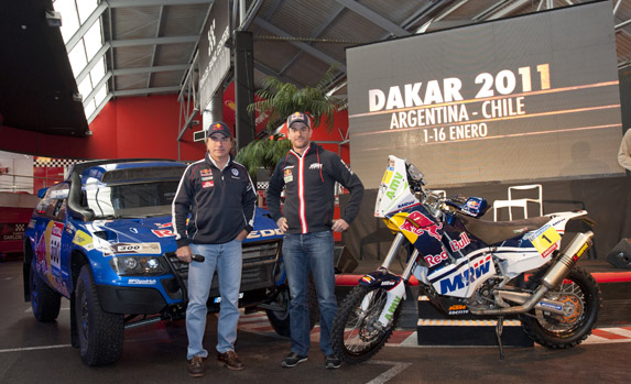 sainz y coma en el dakar