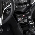 aveo-rs-015