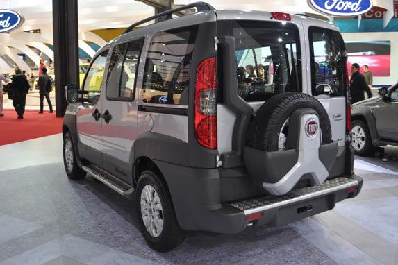 fiat-doblo-adventure-3