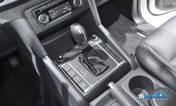 Amarok-Caja-automatica-005