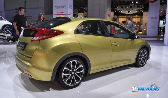 honda-civic-fkf-005