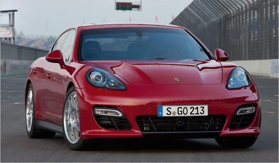 porsche-panamera-gts-1