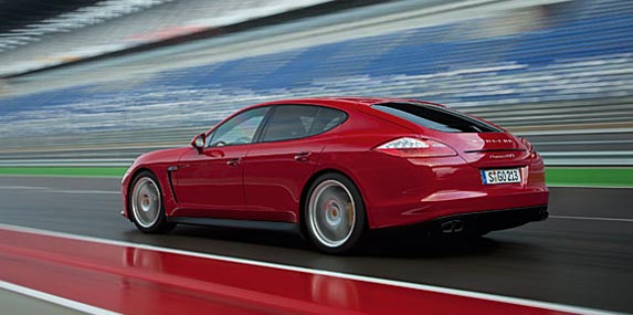 porsche-panamera-gts-3