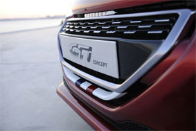 208-gti-5 Peugeot 208 gti