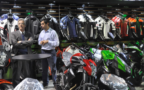 Concesionario Oficial Kawasaki Madero Racing