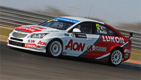 yvan muller wtcc chevrolet cruze