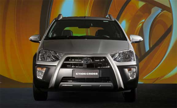 Toyota Etios Cross
