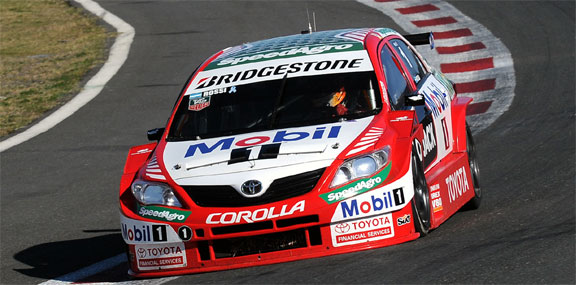 Franco Vivian ganó con el Chevrolet Cruze la competencia de STC2000