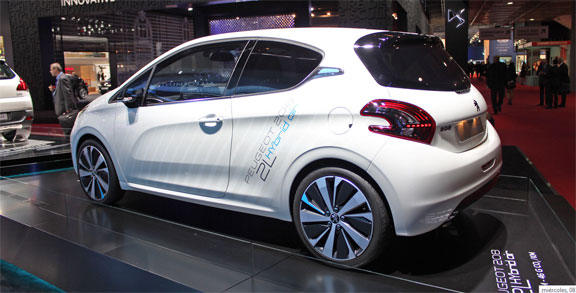 Peugeot 208 HYbrid Air 2L
