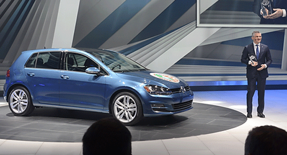 Volkswagen Golf Auto del Año