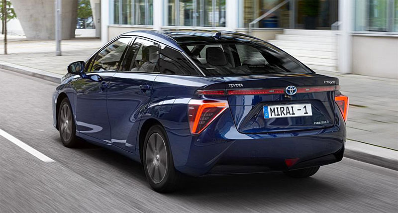 atras-toyota-mirai