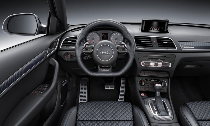 Audi RS Q3 performance interior