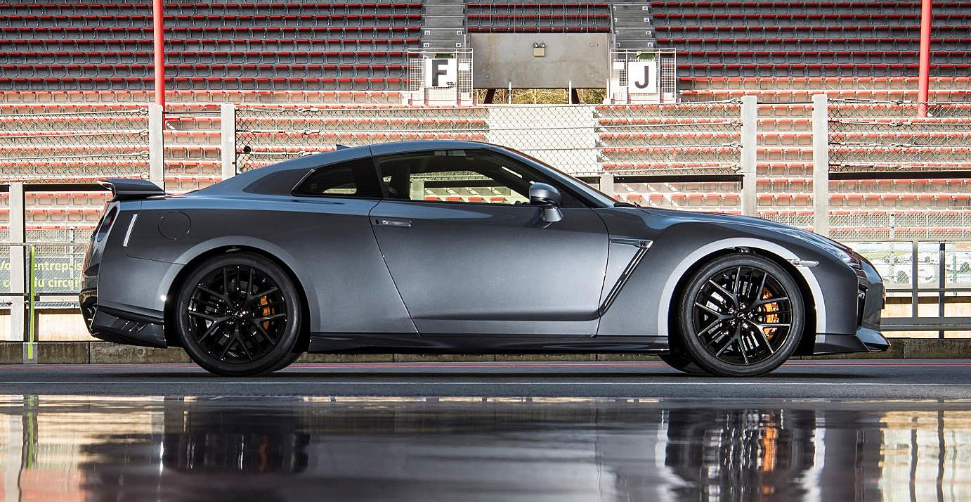 nissanGTR