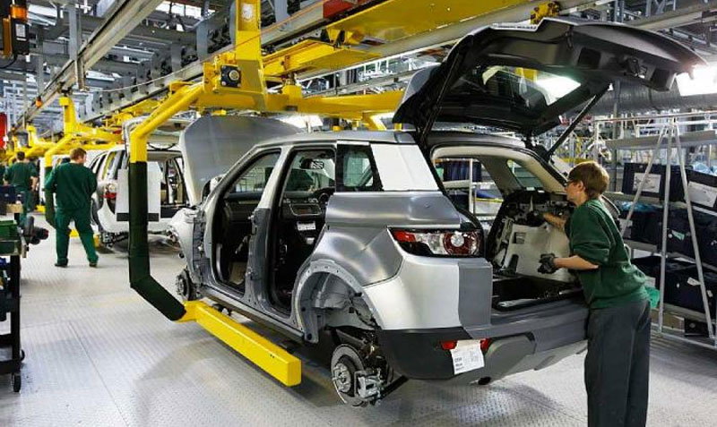Jaguar Land Rover inauguró una fábrica en Brasil