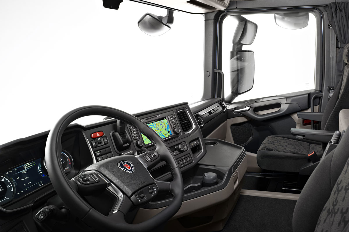 interior-cabina-scania