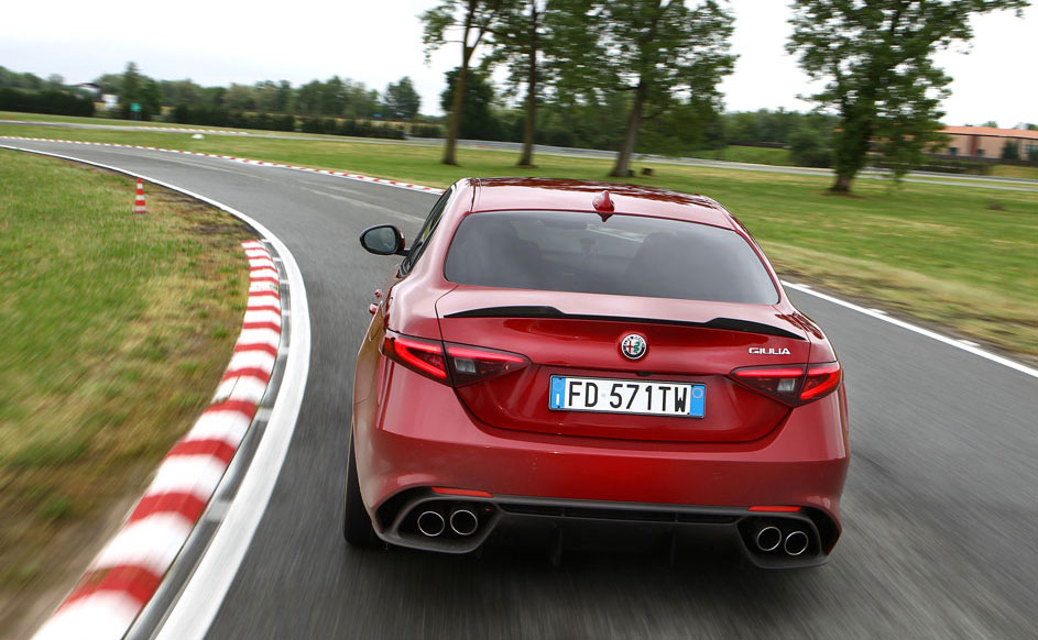 Alfa Romeo Giulia Quadrifoglio Automático