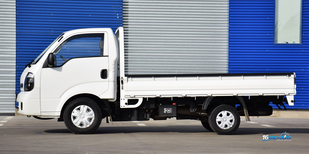 lateral kia k2500