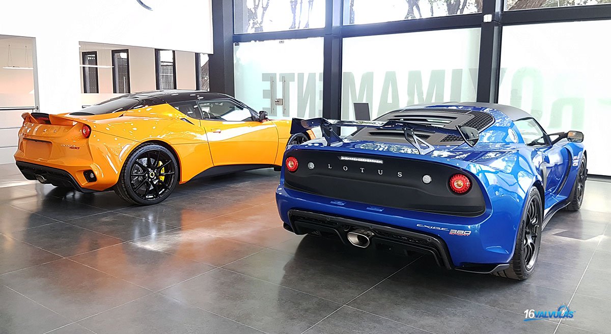 showroom lotus