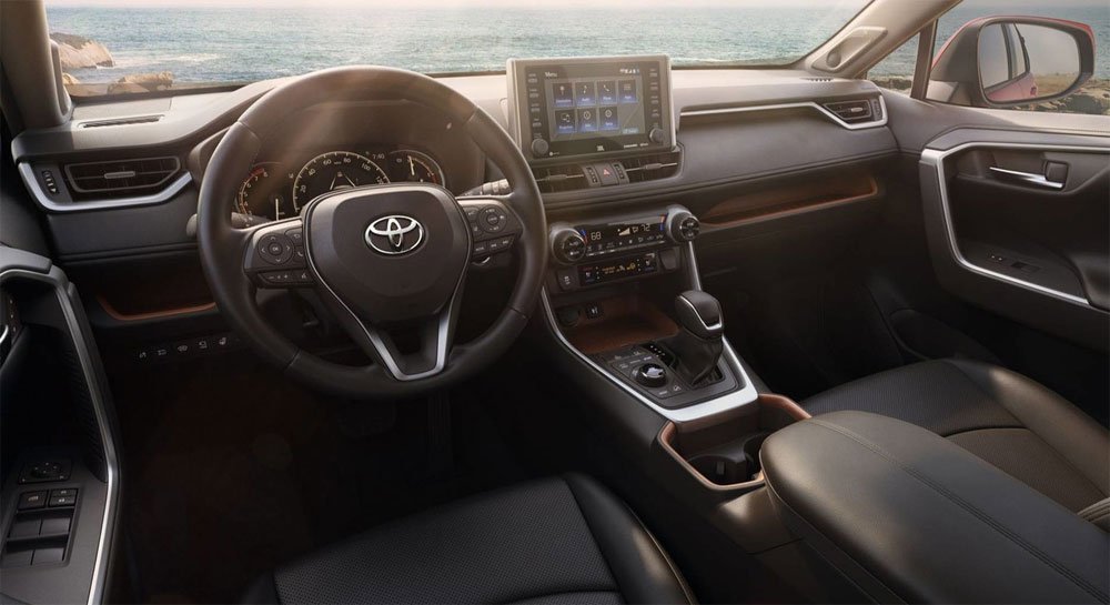interior rav4