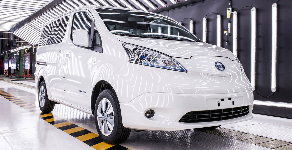 nissan-nv